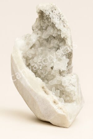 White Quartz Geode, Natural Raw Natural Mind, Body, Soul Collection Cluster (Raw Half-Dome), 547g